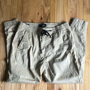Hollister Khaki Jogger Men’s L
